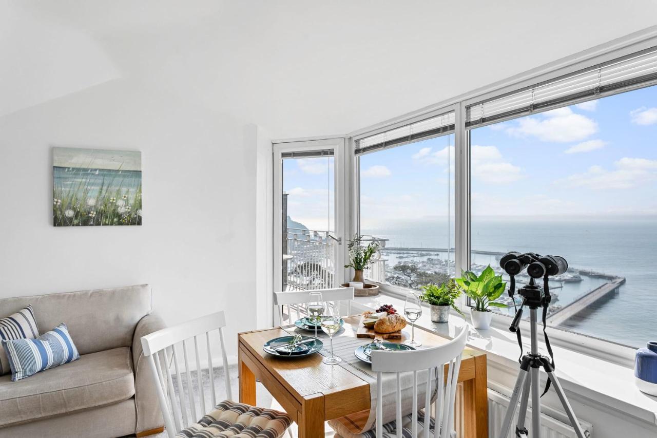 Wellswood Apartment - Sunny Apartment With Stunning Sea Views And Private Balcony Torquay Eksteriør billede