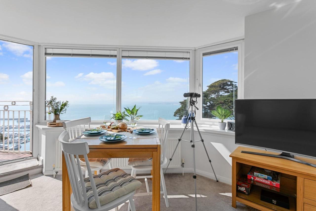 Wellswood Apartment - Sunny Apartment With Stunning Sea Views And Private Balcony Torquay Eksteriør billede