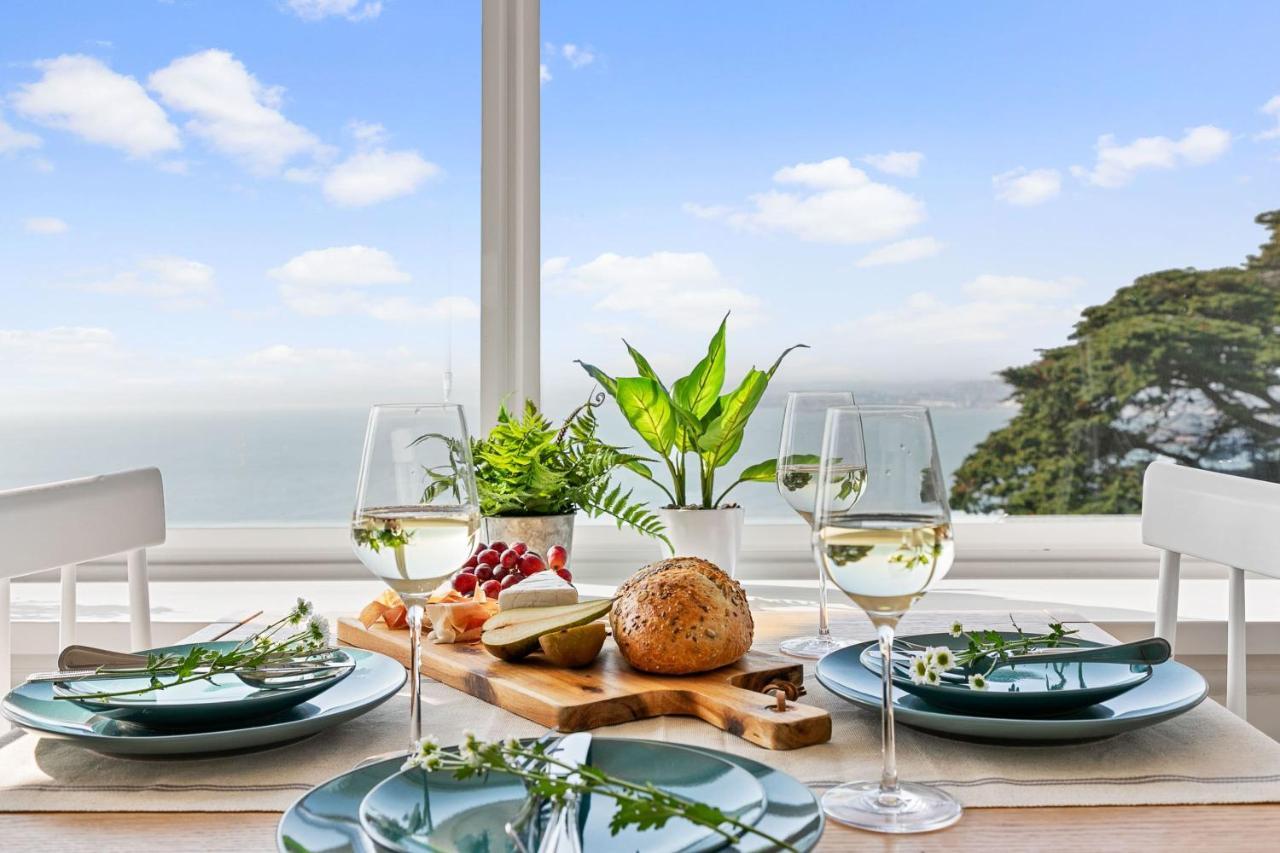 Wellswood Apartment - Sunny Apartment With Stunning Sea Views And Private Balcony Torquay Eksteriør billede