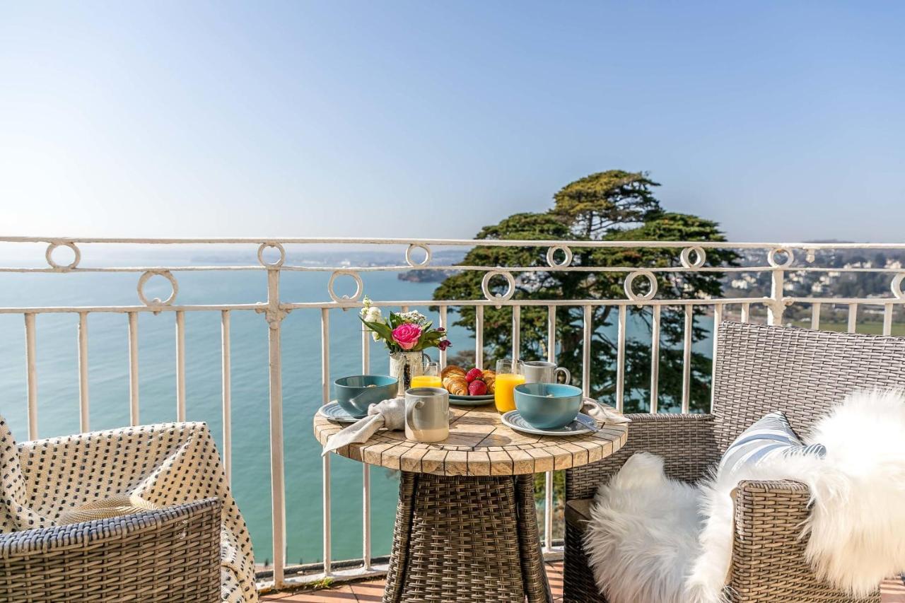 Wellswood Apartment - Sunny Apartment With Stunning Sea Views And Private Balcony Torquay Eksteriør billede